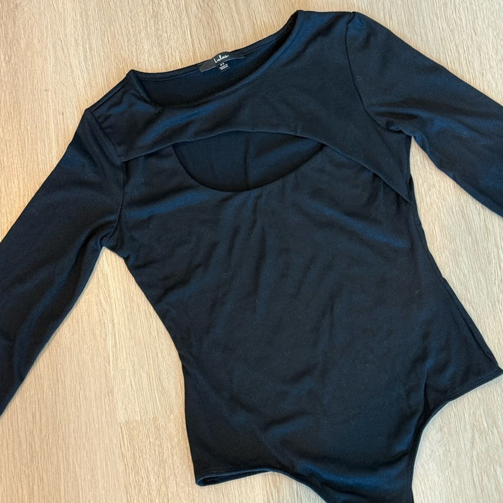 Lulu's Black Bodysuit Top with Sleek Design